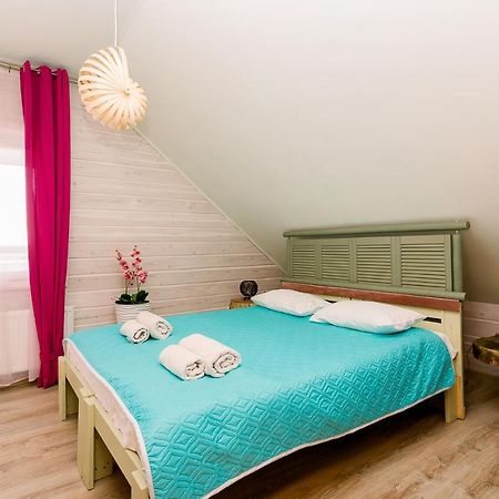Kvetky Yablyni Hotel Sutoki Buitenkant foto