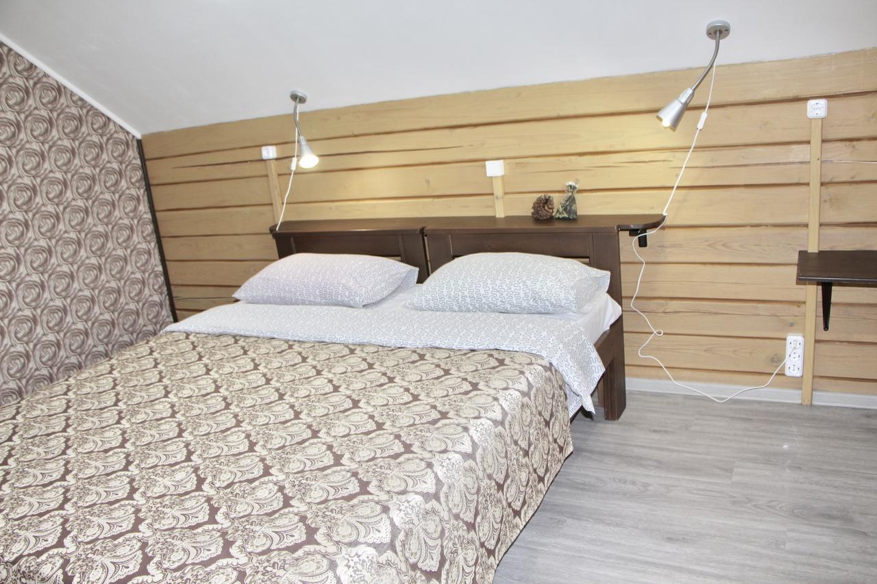 Kvetky Yablyni Hotel Sutoki Buitenkant foto