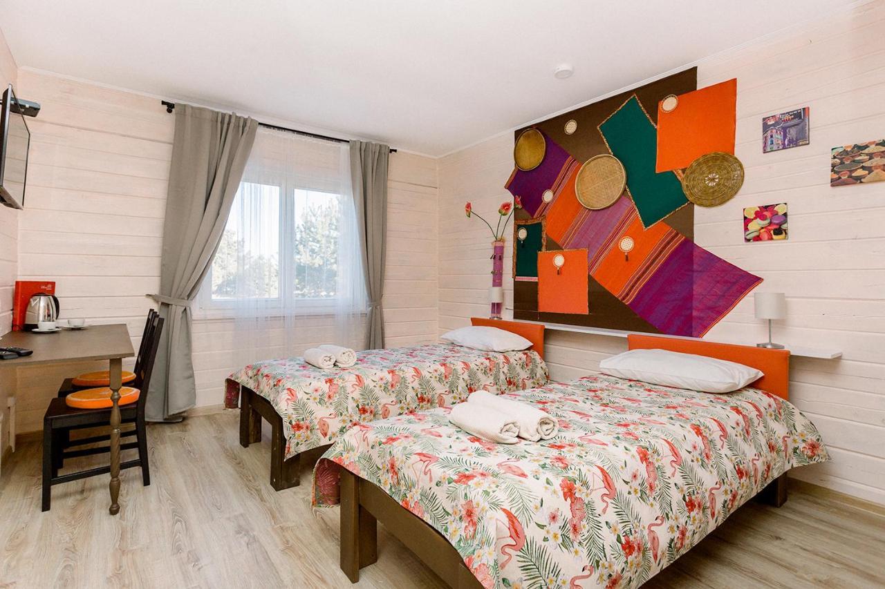 Kvetky Yablyni Hotel Sutoki Buitenkant foto